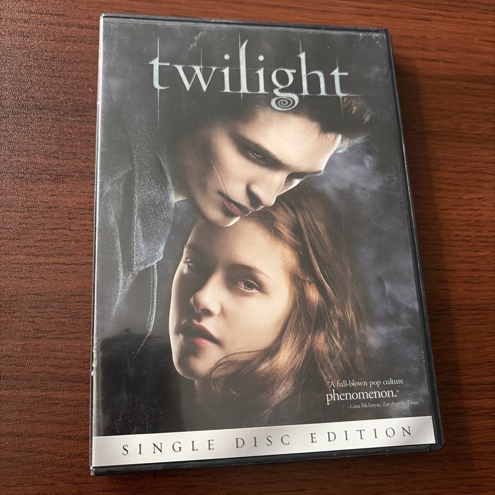 Twilight DVD 2008 Single Disc Edition Movie Robert Pattinson